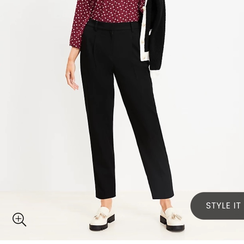 Worn once! Loft Pleated Pull On Slim Pants in Brushed Flannel.  Black. Size 14